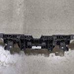 1738000-00-D Пластикова збірка переднього несучого каркасу FRONT END CARRIER PLASTIC ASSEMBLY